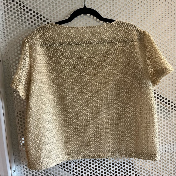 Women’s Boxy Textured Short-sleeve Blouse Size XL in Beige.GUC - Picture 5 of 5